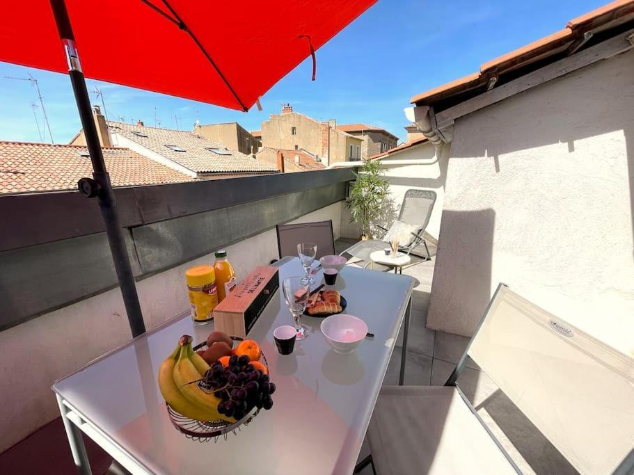 Charme Urbain Sous Les Toits-Terrasse/Clim/Parking Daire Béziers Dış mekan fotoğraf